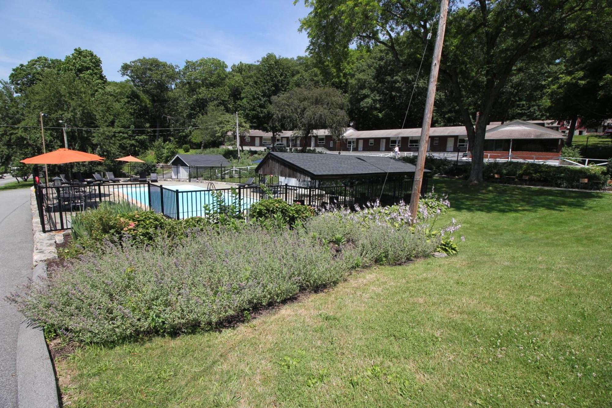 Heidi'S Inn Brewster Dış mekan fotoğraf