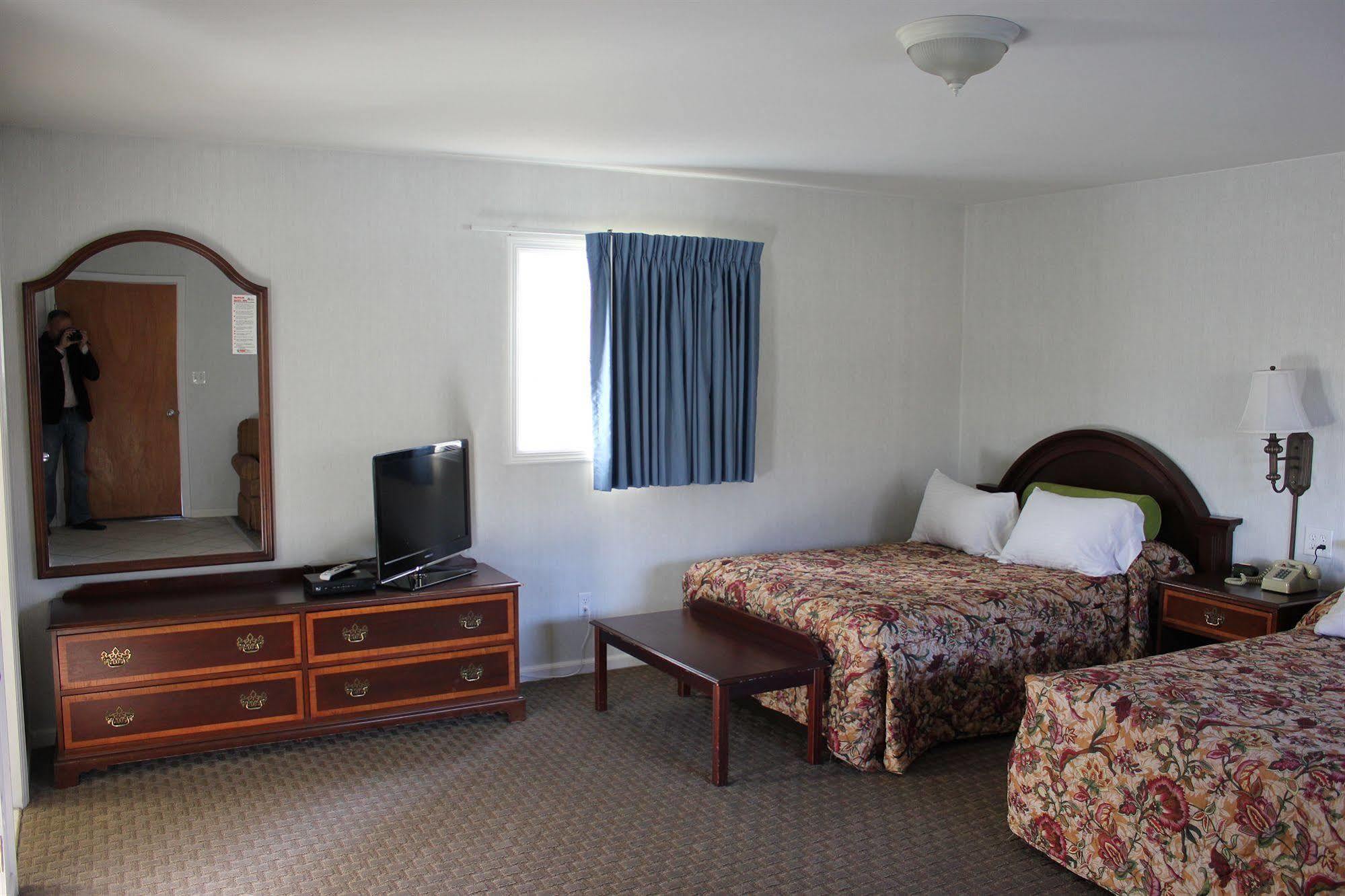 Heidi'S Inn Brewster Dış mekan fotoğraf