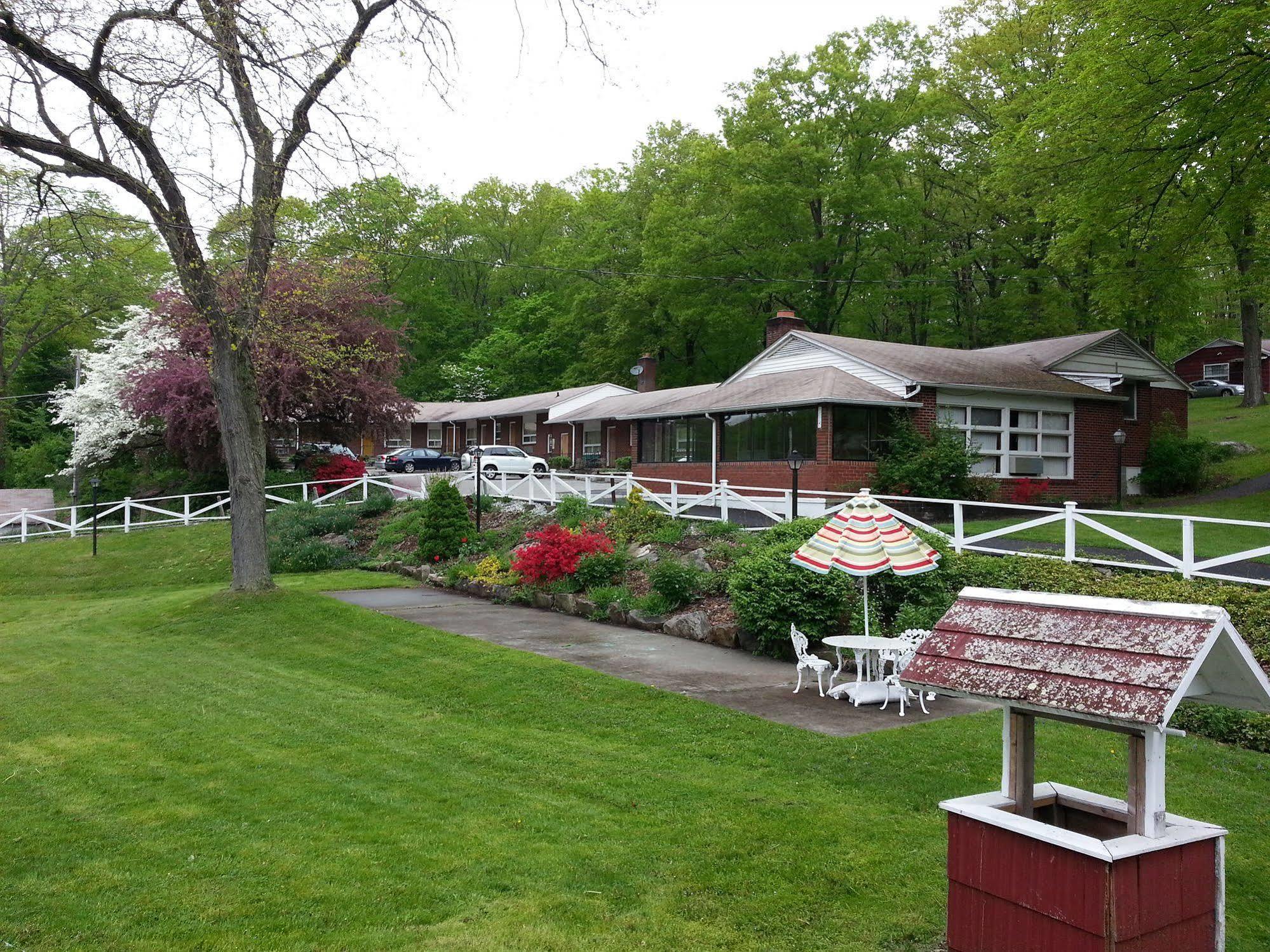 Heidi'S Inn Brewster Dış mekan fotoğraf